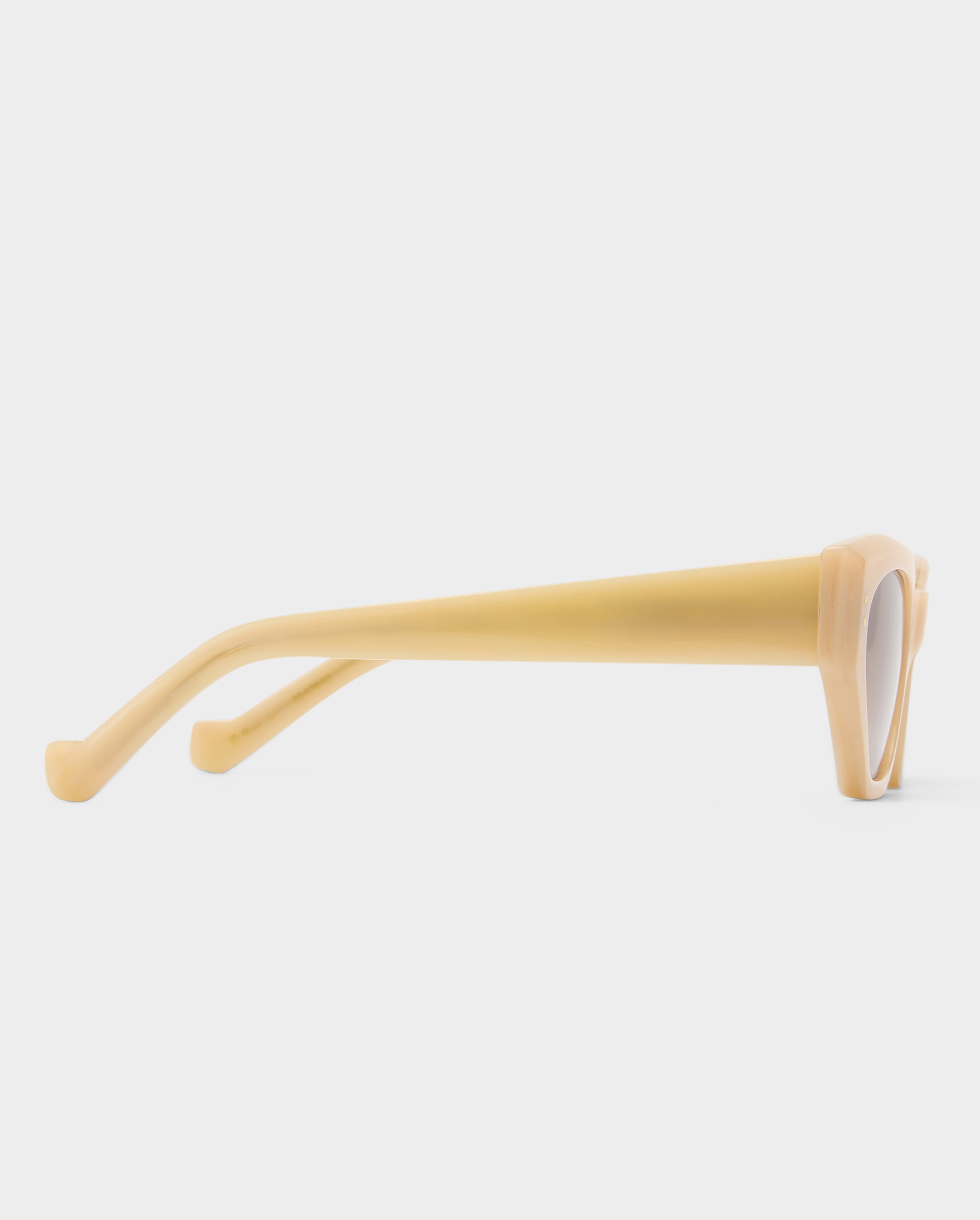 The Sydney Nude Haze Female Cat-Eye Sunglasses | Luv Lou