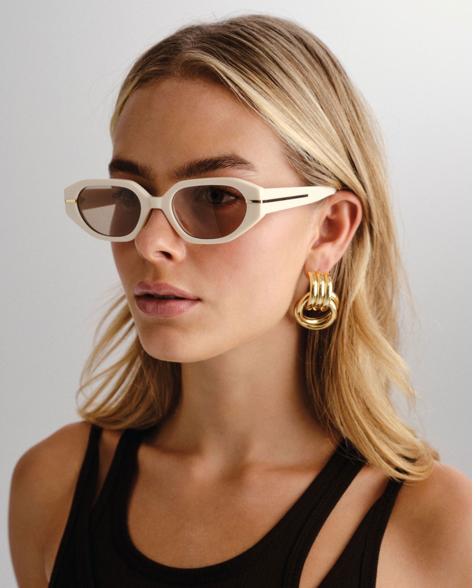 The Frankie Bone Female Rectangle Sunglasses | Luv Lou