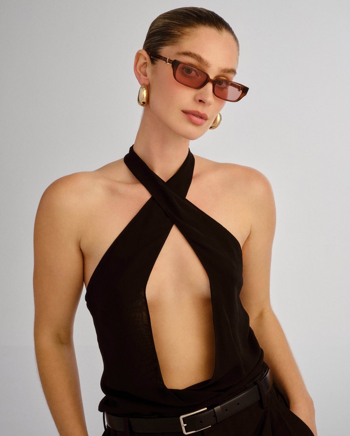 The Phoebe Honey Tort Female Rectangle Sunglasses | Luv Lou