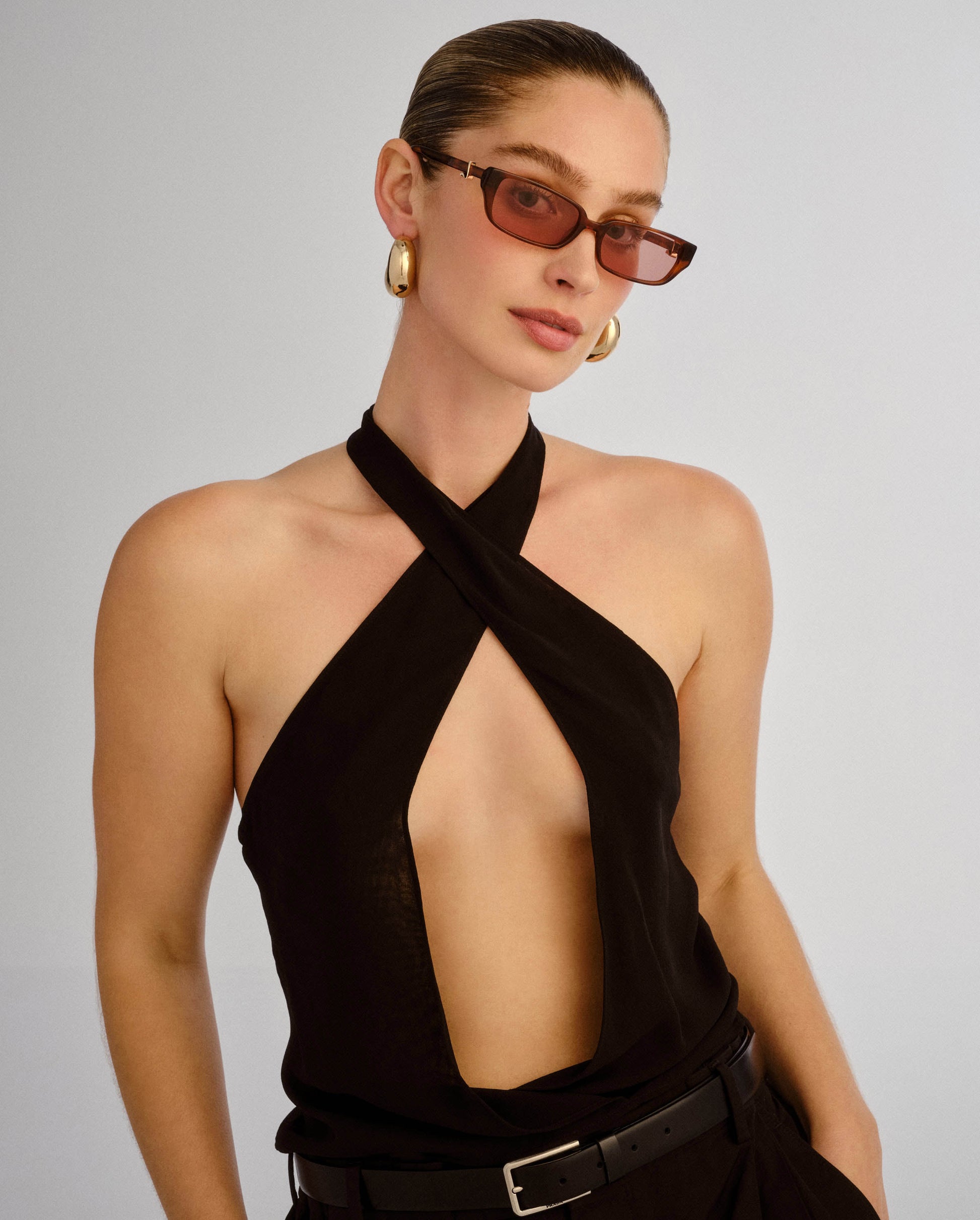 The Phoebe Honey Tort Female Rectangle Sunglasses | Luv Lou