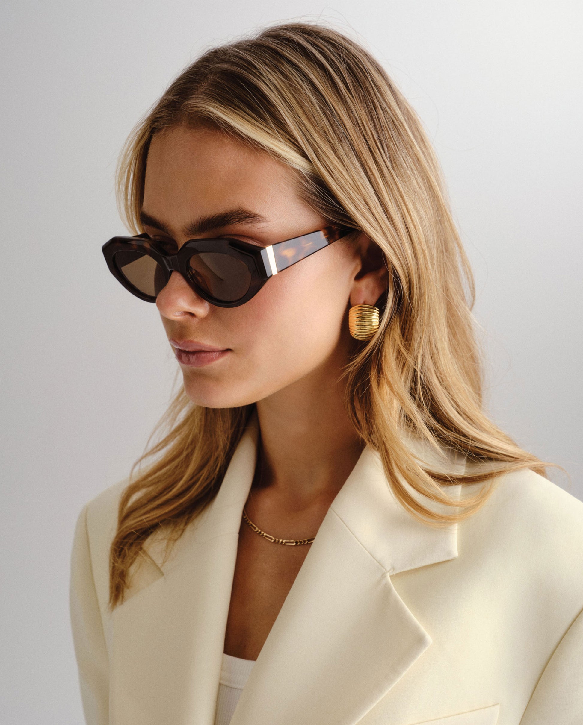 The Goldie Tort Female Cat-Eye Sunglasses | Luv Lou