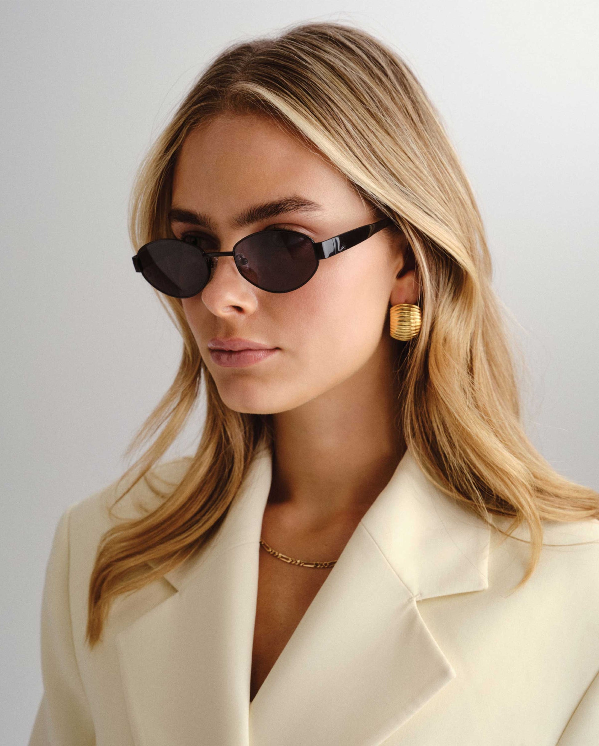 The Boston Black Female Oval Sunglasses | Luv Lou