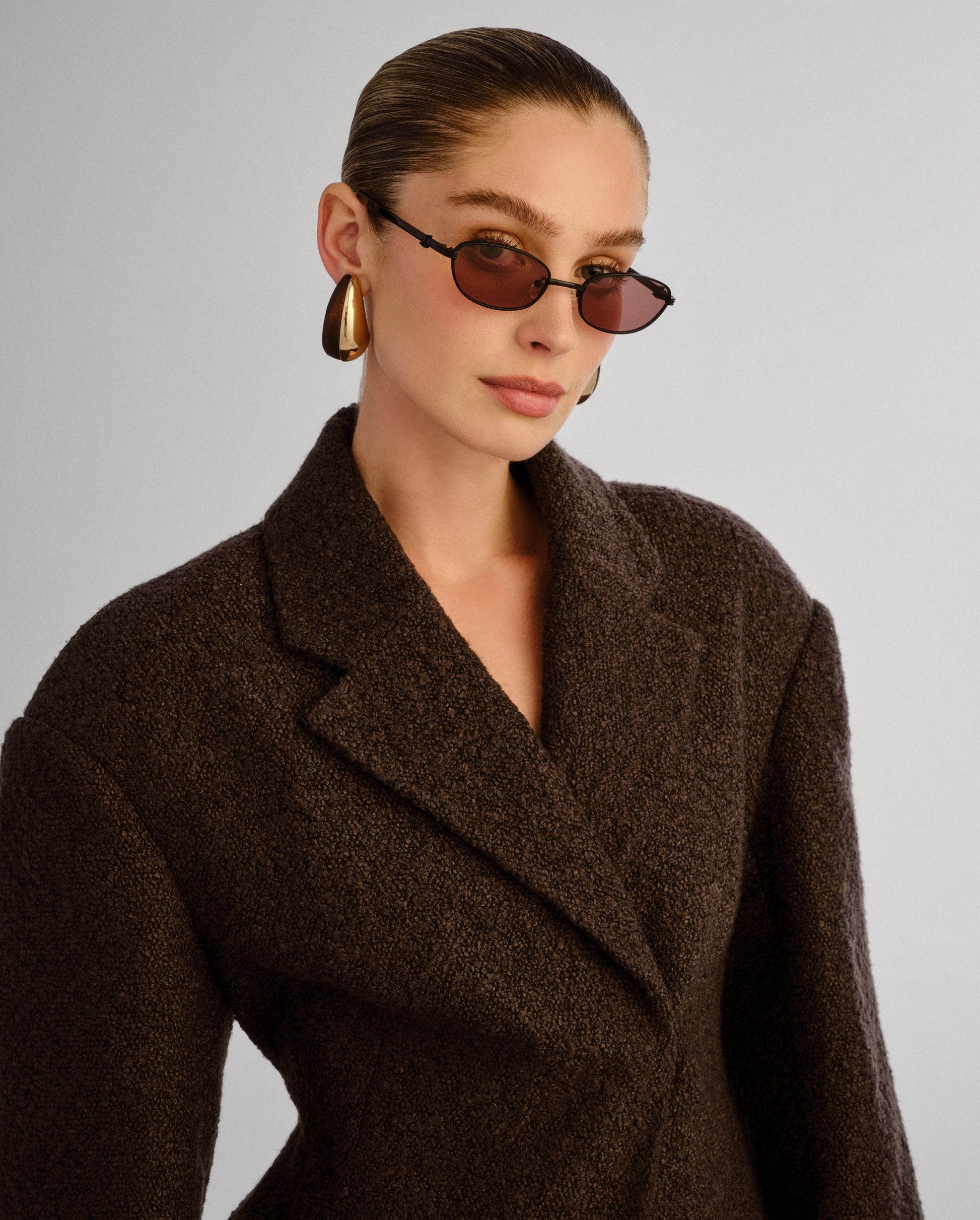 The Brooklyn Black Female Oval Sunglasses | Luv Lou