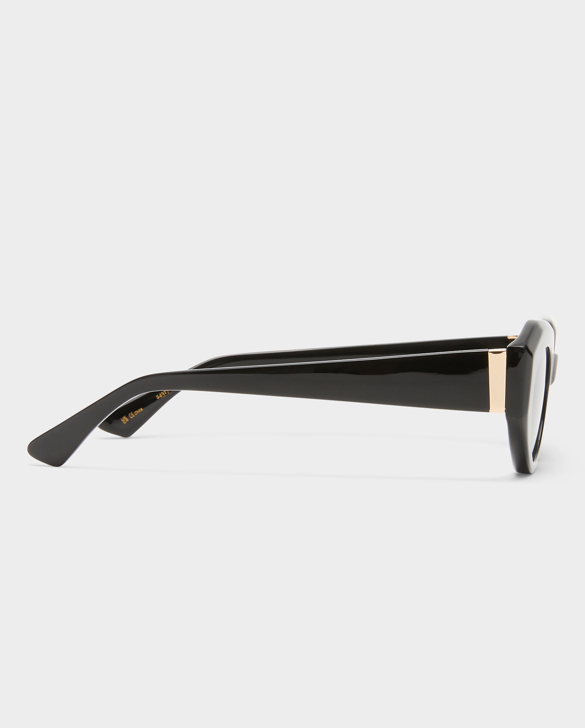 The Goldie Black Female Cat-Eye Sunglasses | Luv Lou